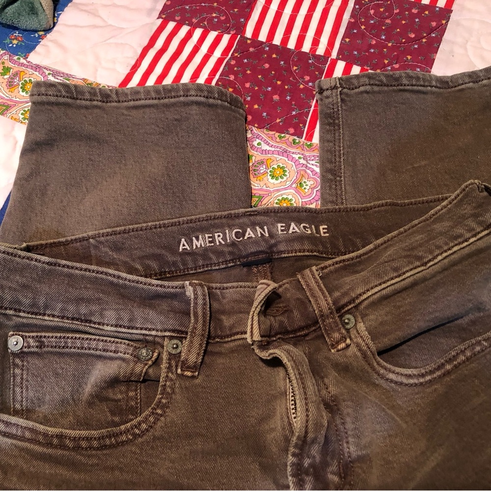Women’s American eagle regular jeans, size 2